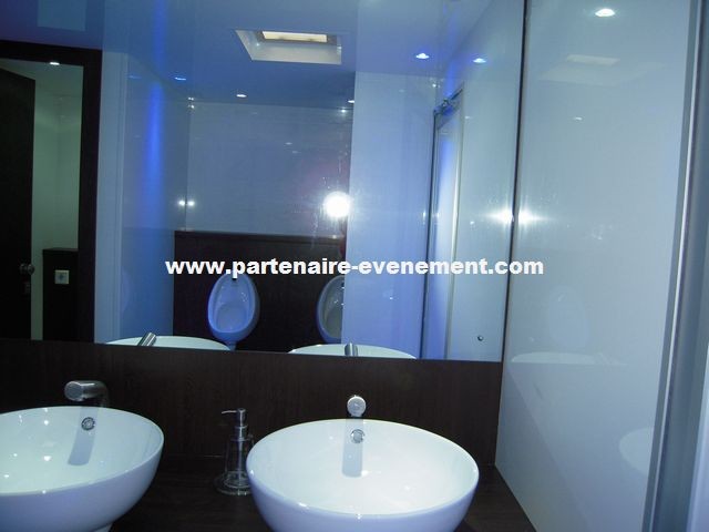 Intérieur sanitaires VIP